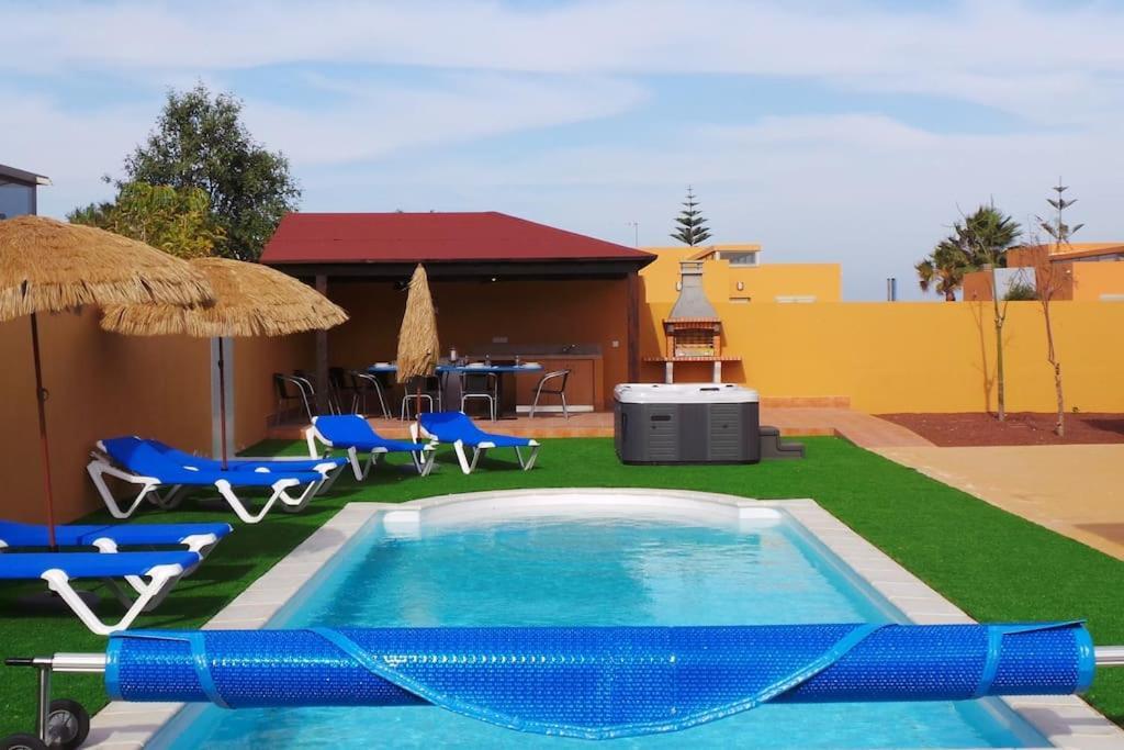 Luxury Villa At Golf Course Costa De Antigua Exteriör bild