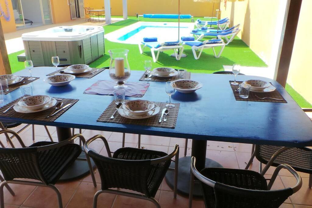 Luxury Villa At Golf Course Costa De Antigua Exteriör bild